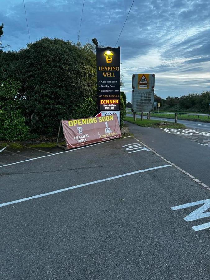 Hotel Leaking Well, Dunhampton Stourport Esterno foto